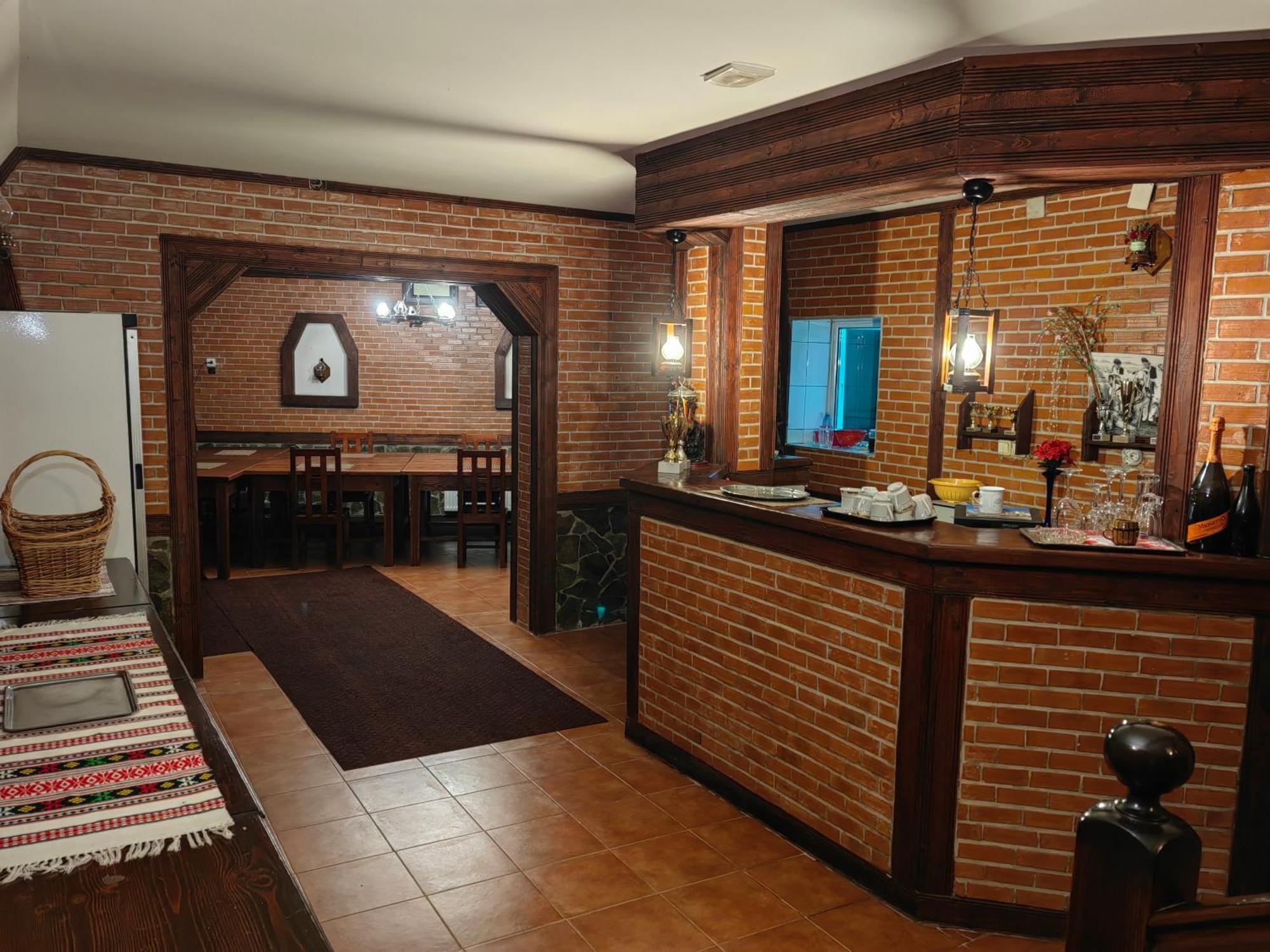 Pensiunea Millenium Sibiu With Parking - Motorcycle Friendly Travel Routes Εξωτερικό φωτογραφία