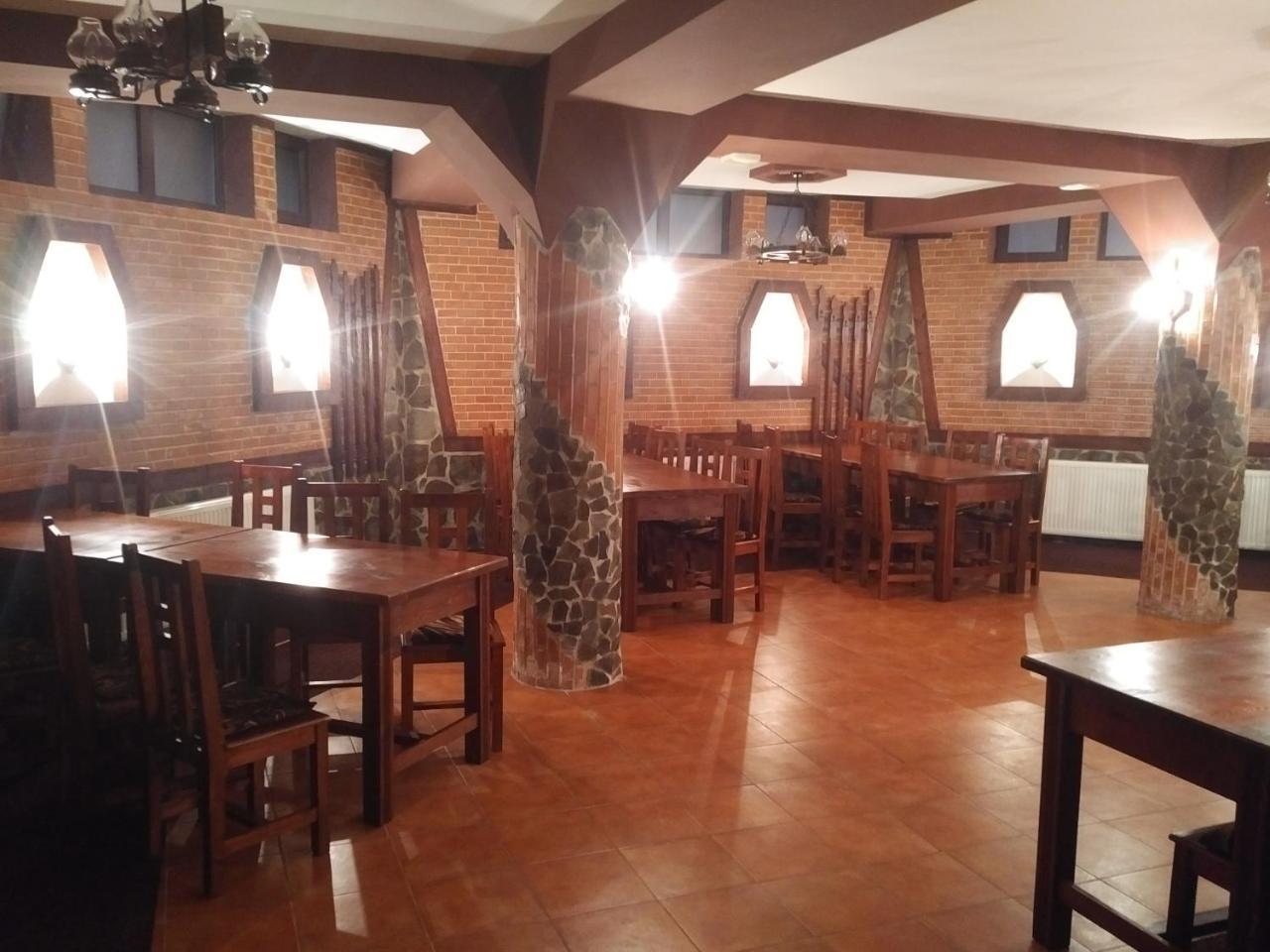 Pensiunea Millenium Sibiu With Parking - Motorcycle Friendly Travel Routes Εξωτερικό φωτογραφία